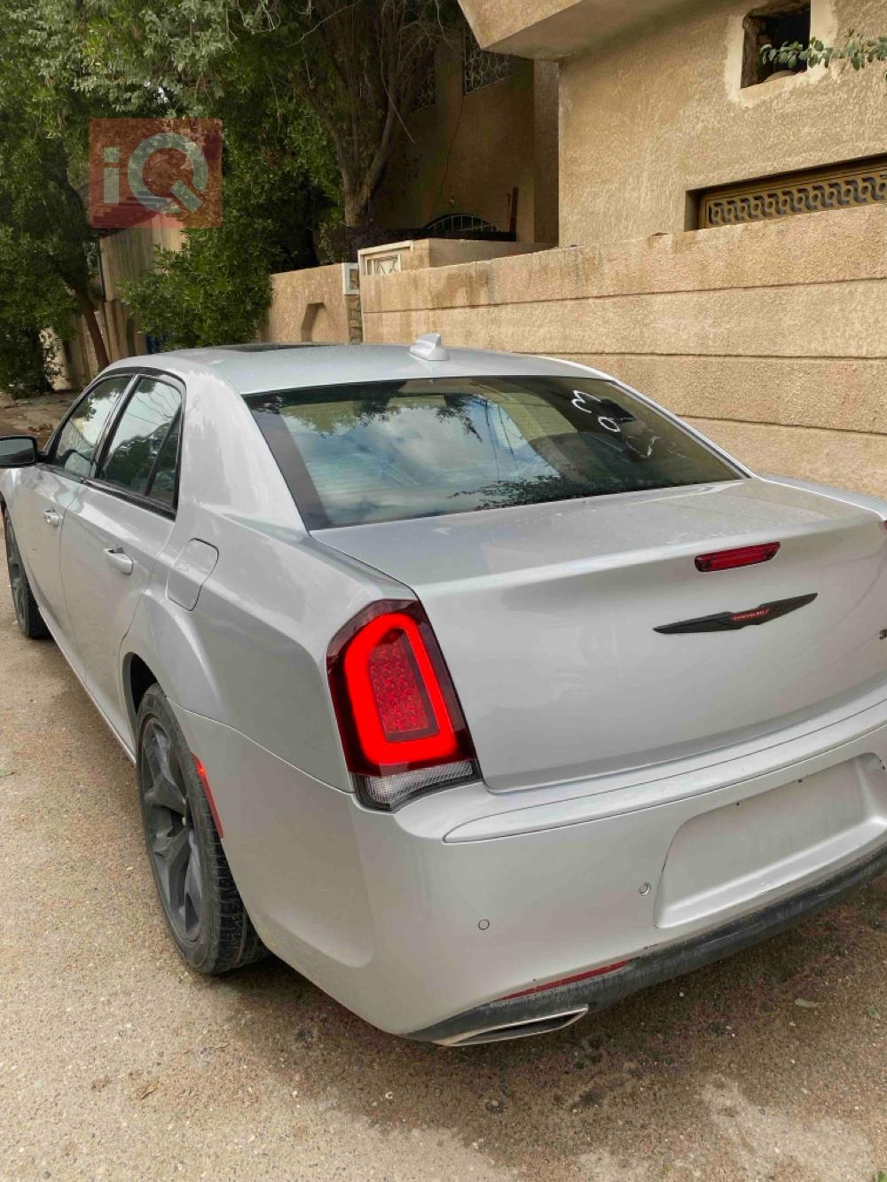 Chrysler 300